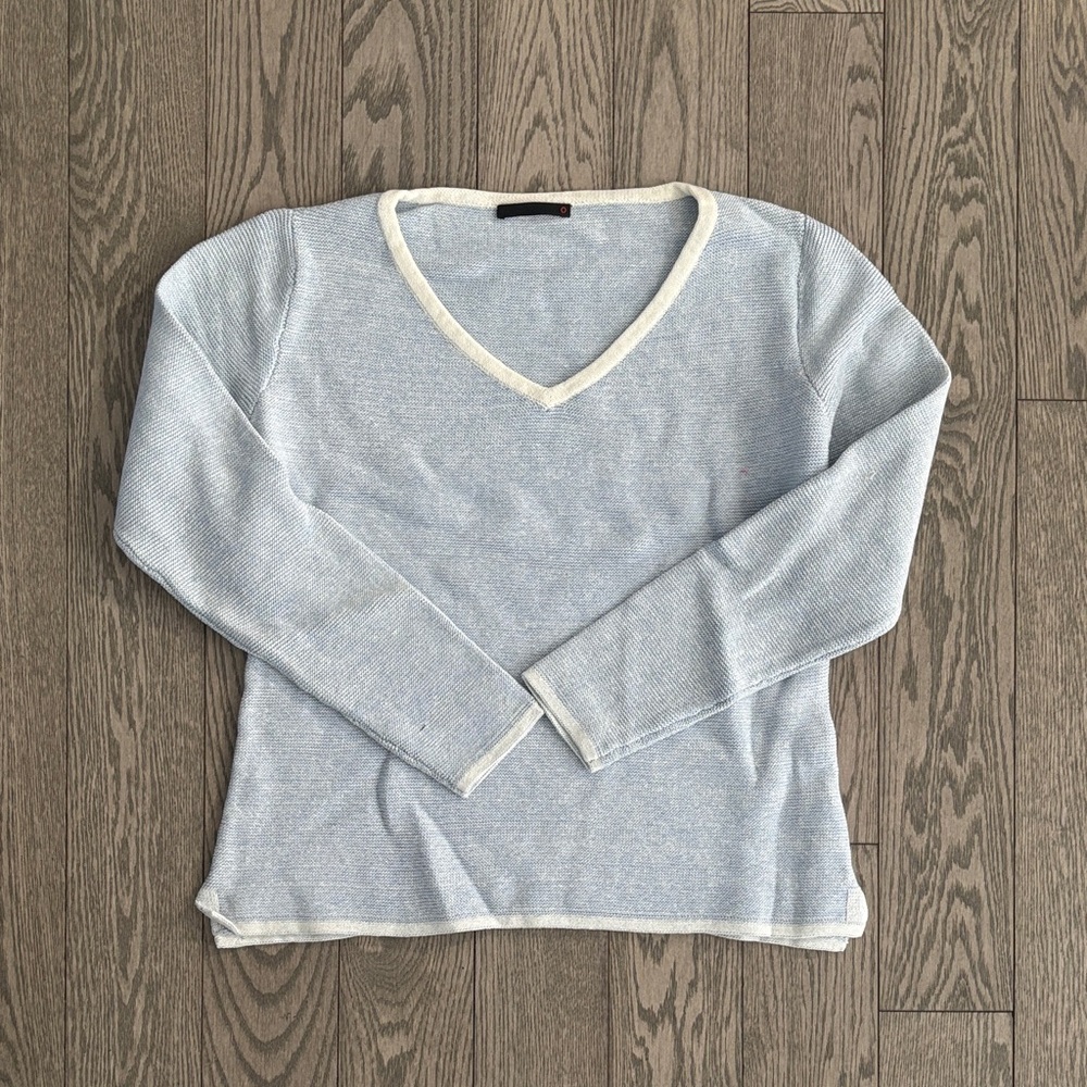 NEW V-Neck Top🩵